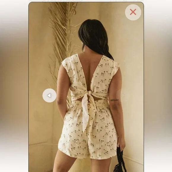 Whimsy + Row Valentina Cream Floral Shorts 🌴 - Picture 4 of 10